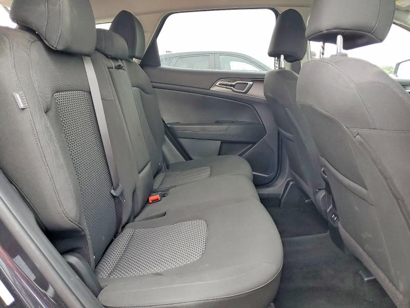 2026 KIA Sportage lx