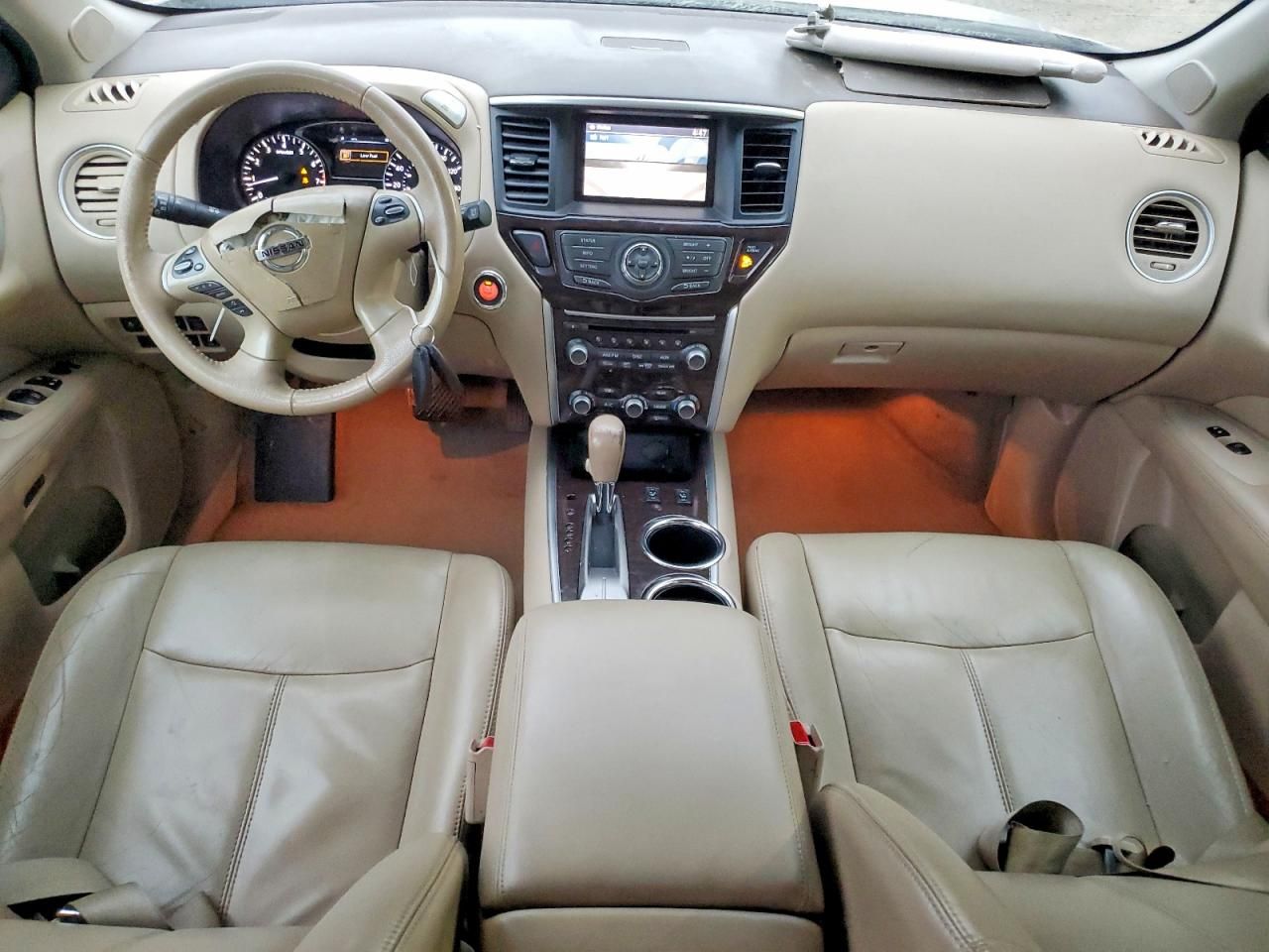 2014 Nissan Pathfinder s