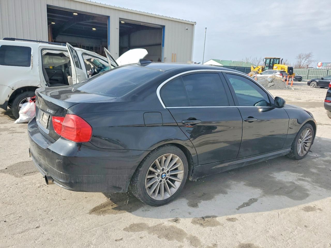 2011 BMW 335 i
