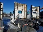 2014 Kenworth T680 Semi Truck