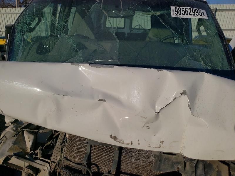 2016 Chevrolet Express G2500