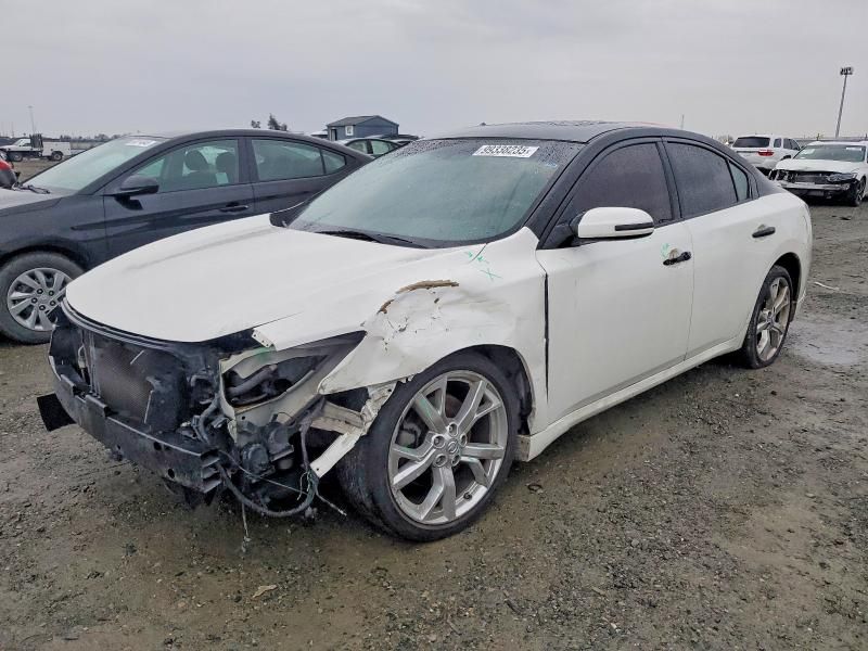 2012 Nissan Maxima s