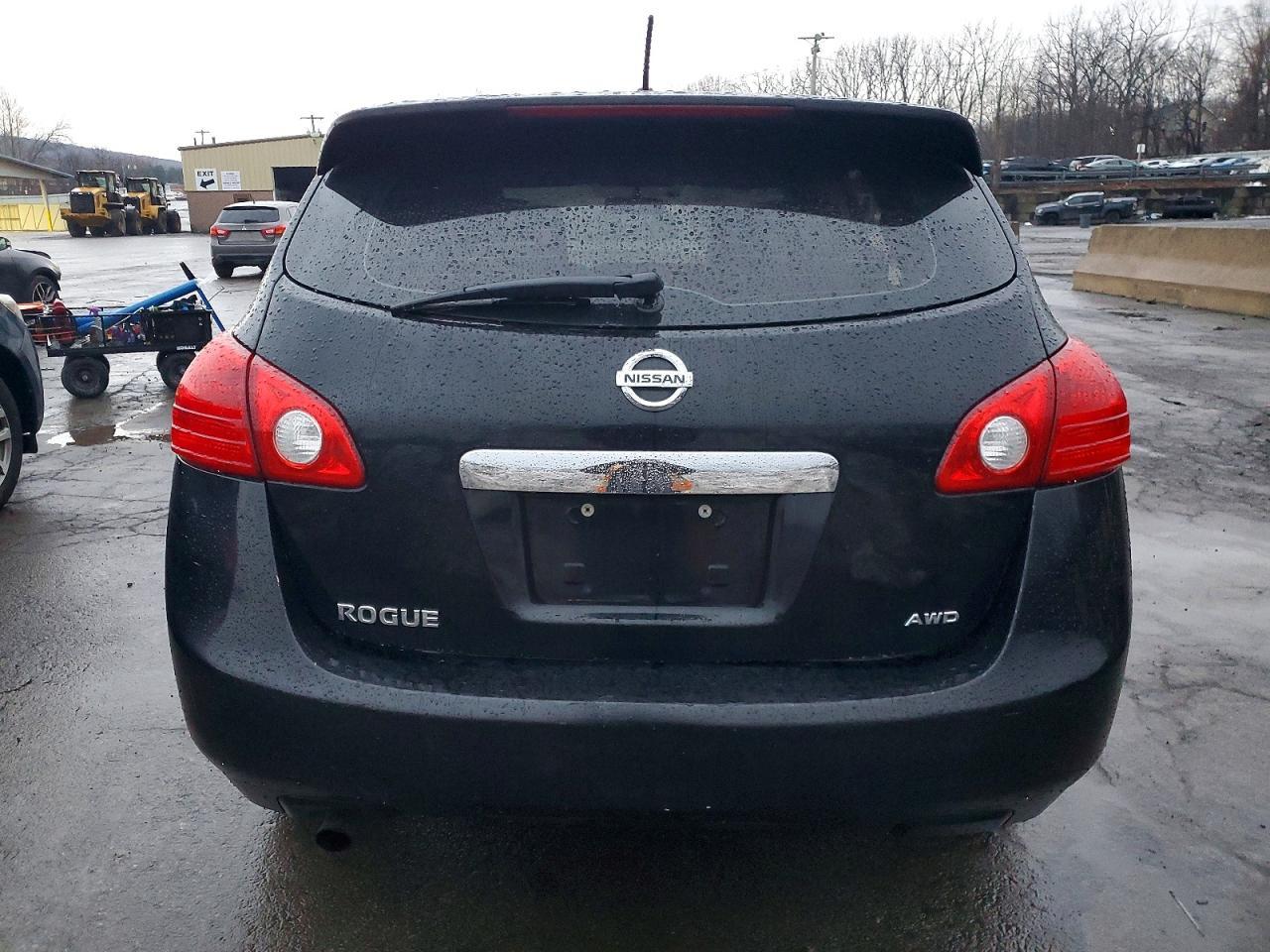 2013 Nissan Rogue s