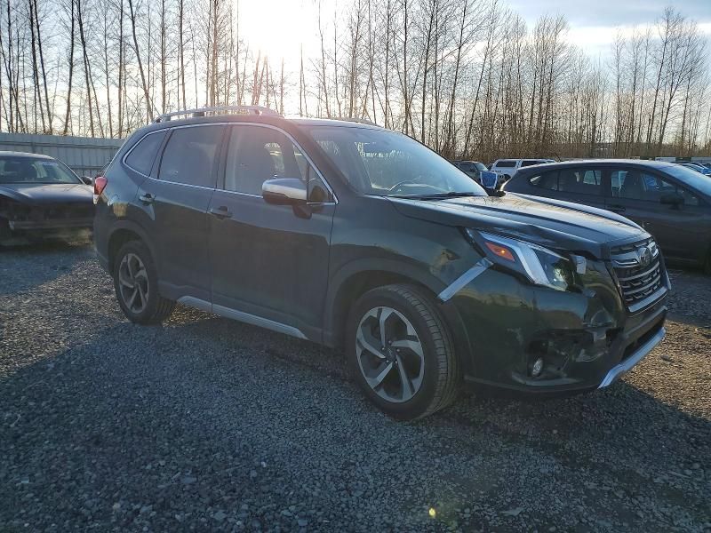 2023 Subaru Forester Touring