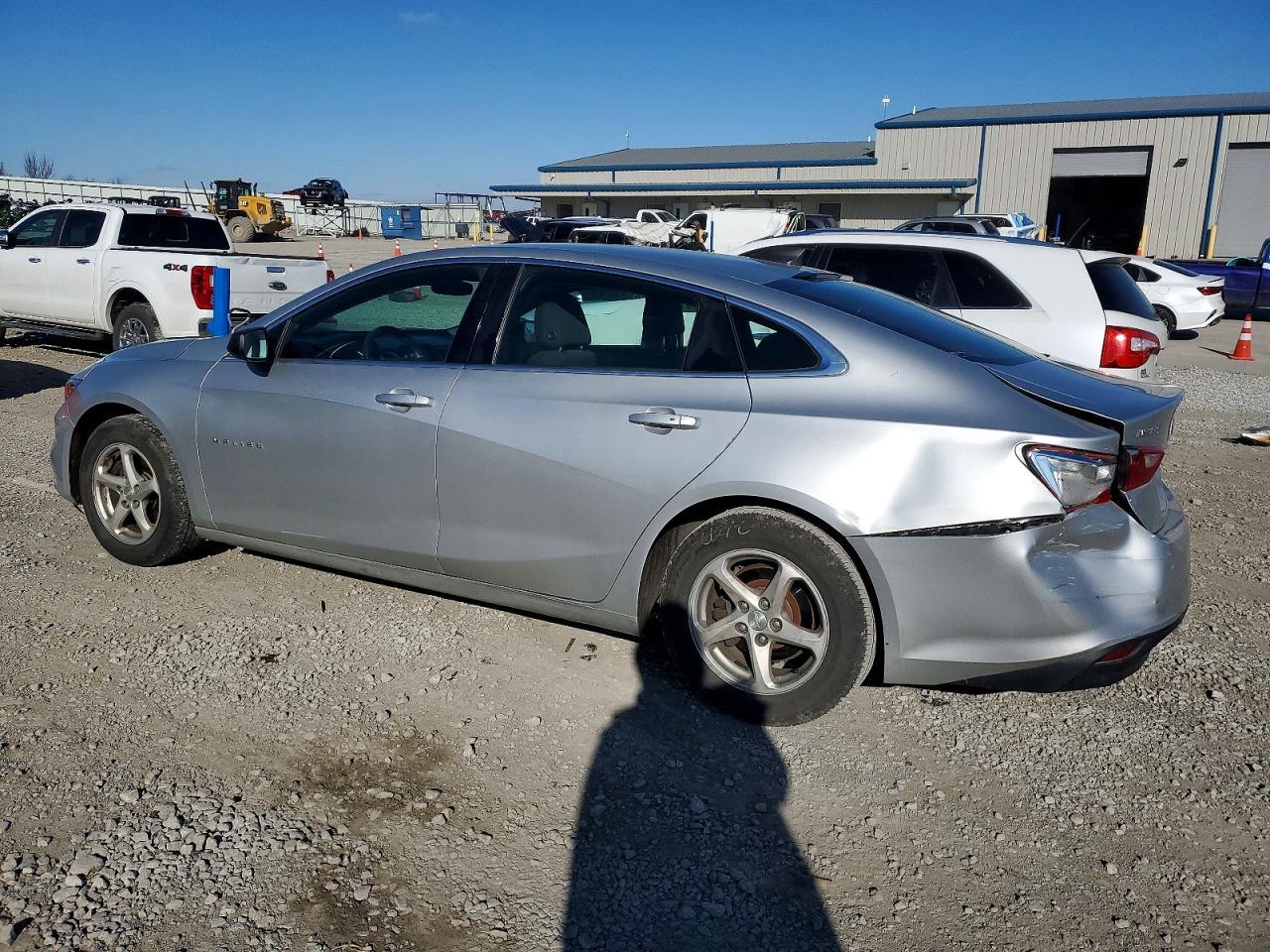 2017 Chev Malibu ls