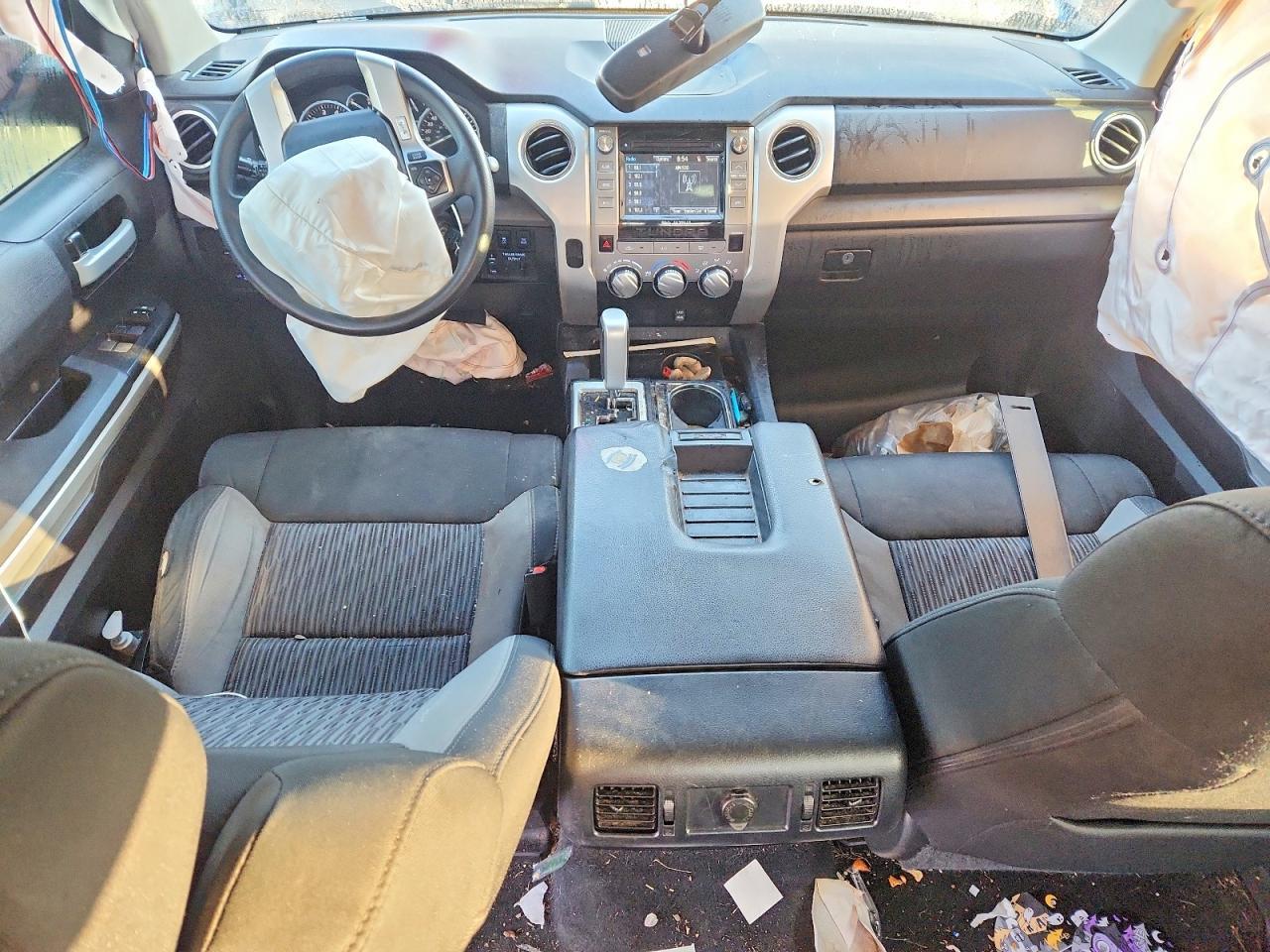 2017 Toyota Tundra SR5