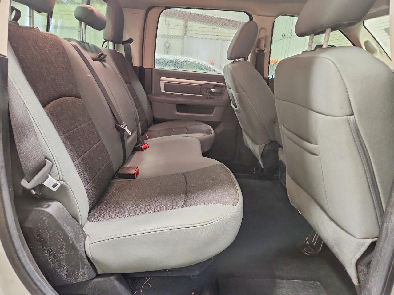 2014 Dodge Ram 1500 slt