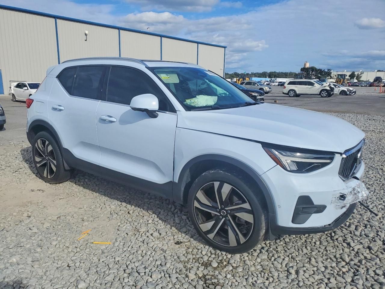 2024 Volvo Xc40 Plus