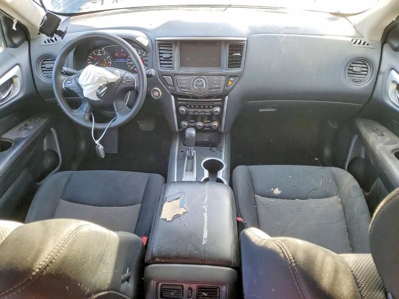 2019 Nissan Pathfinder s