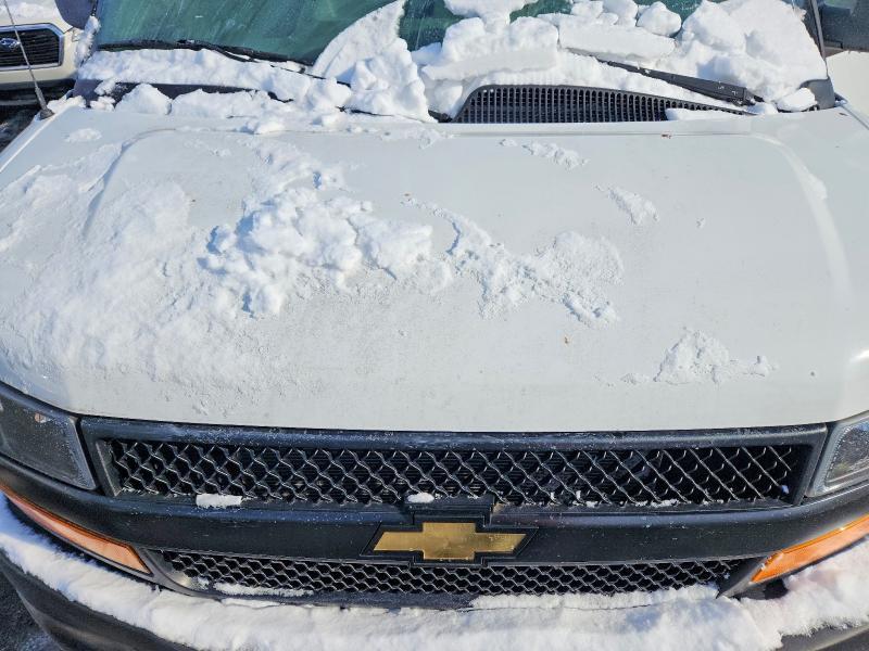 2021 Chevrolet Express G2500 ls