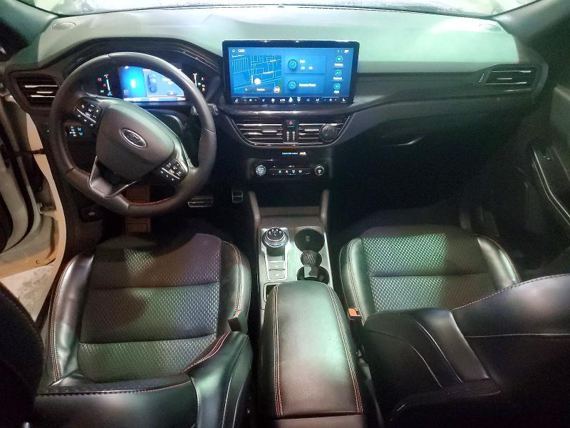 2024 Ford Escape st Line