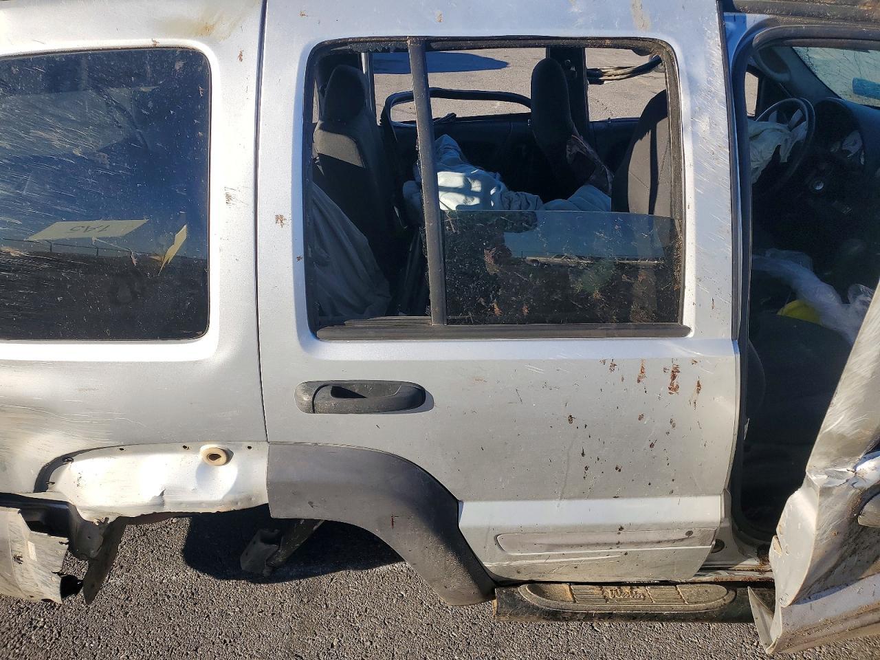 2003 Jeep Liberty Sport
