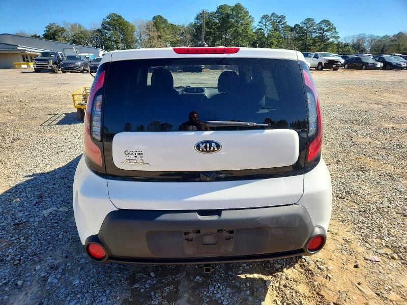 2015 KIA Soul +
