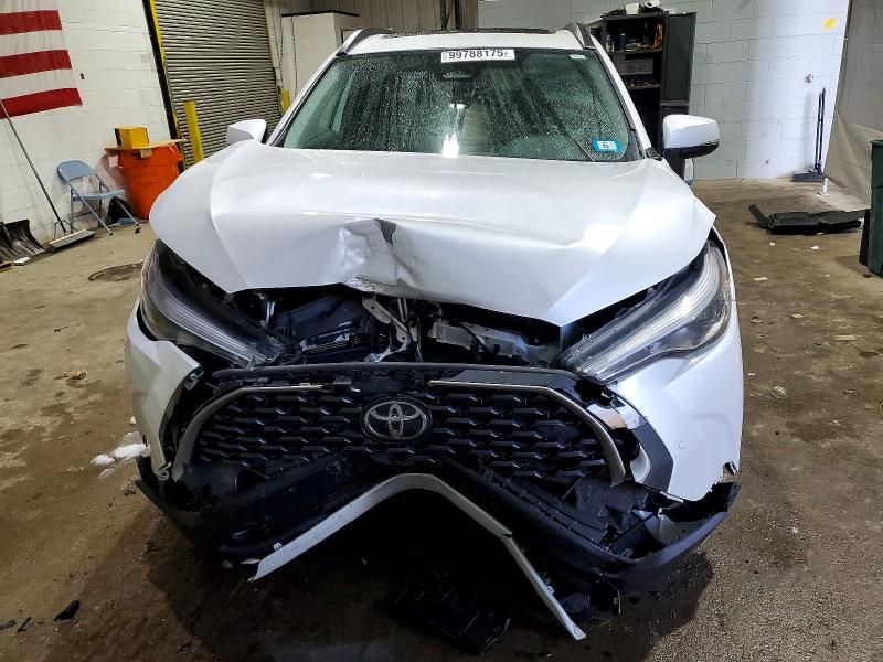 2024 Toyota Corolla Cross xle