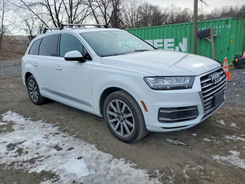 2019 Audi Q7 Premium Plus
