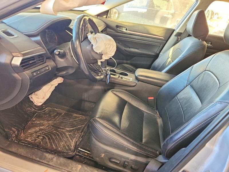 2019 Nissan Altima sl