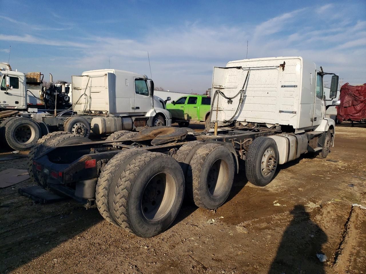 2016 Volvo VNL Semi Truck