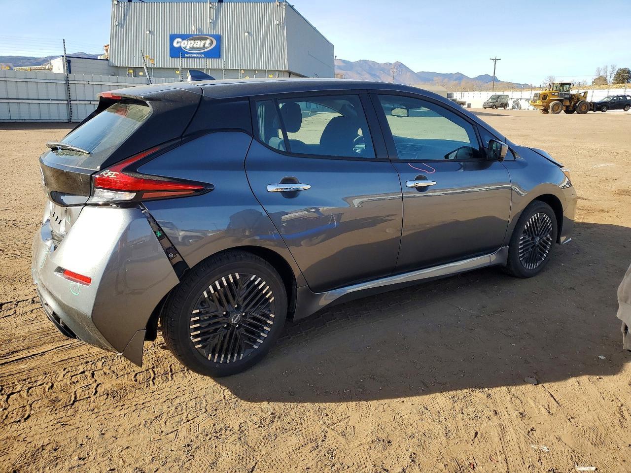 2025 Nissan Leaf sv Plus