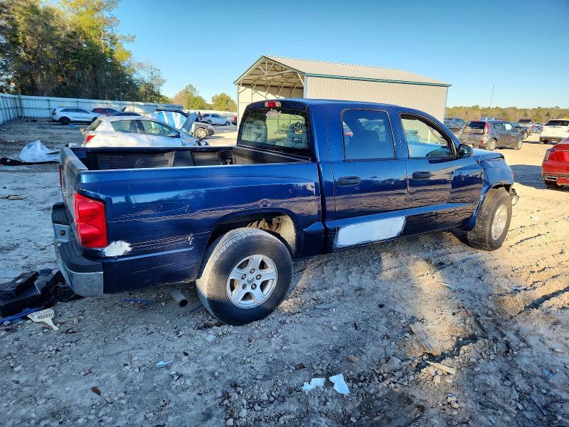 2005 Dodge Dakota Quad slt
