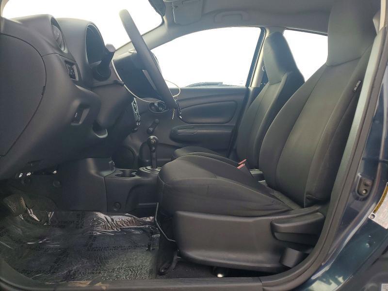 2017 Nissan Versa 1.6 s Plus