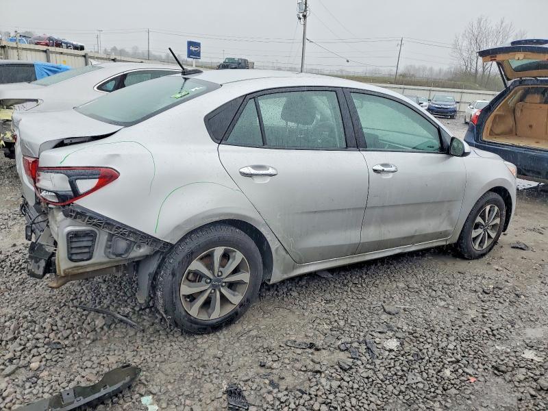 2022 KIA Rio lx