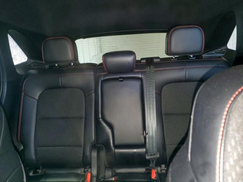 2025 Ford Escape st Line