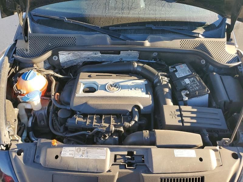 2013 Volkswagen Beetle Turbo
