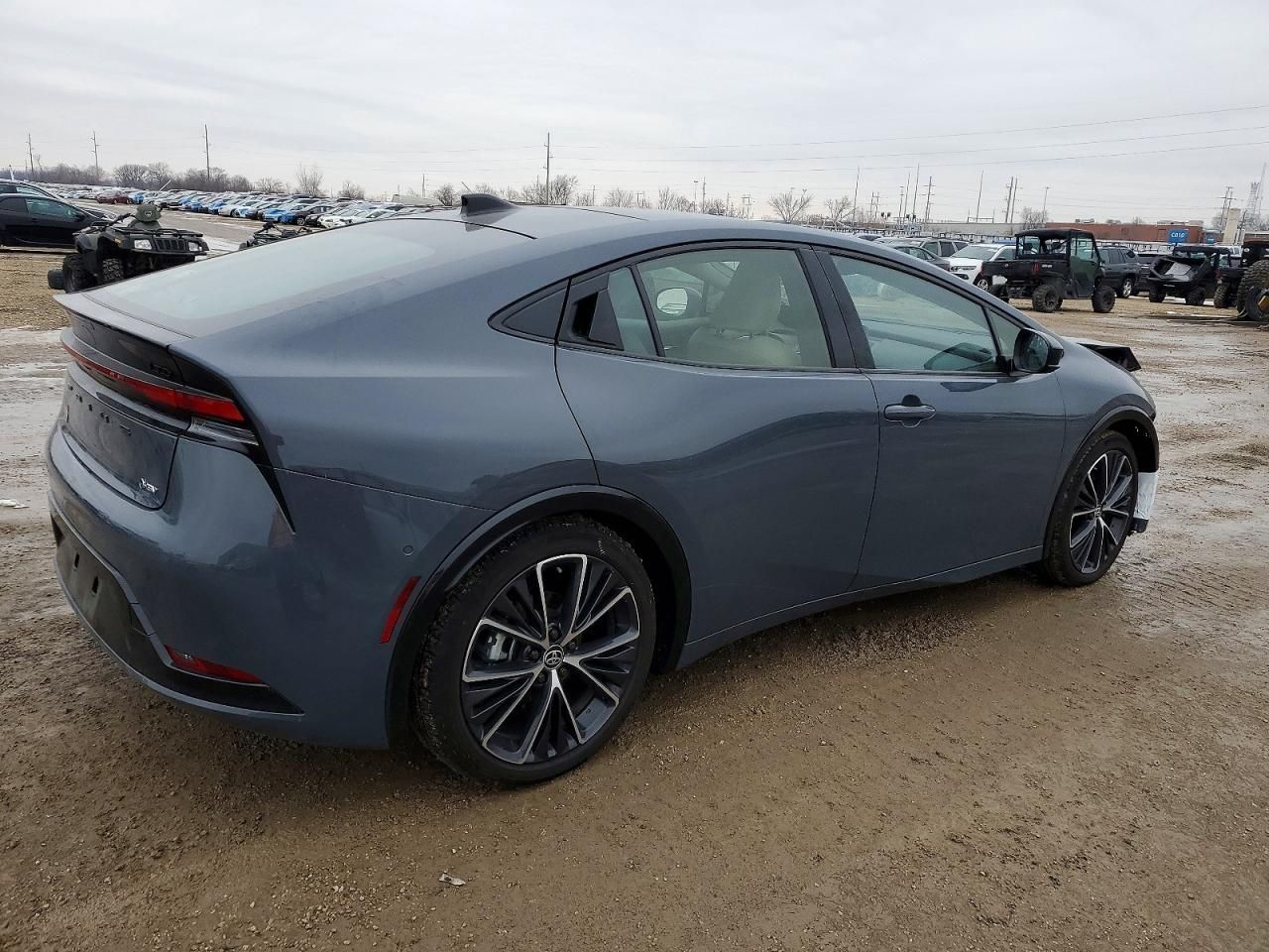 2025 Toyota Prius le