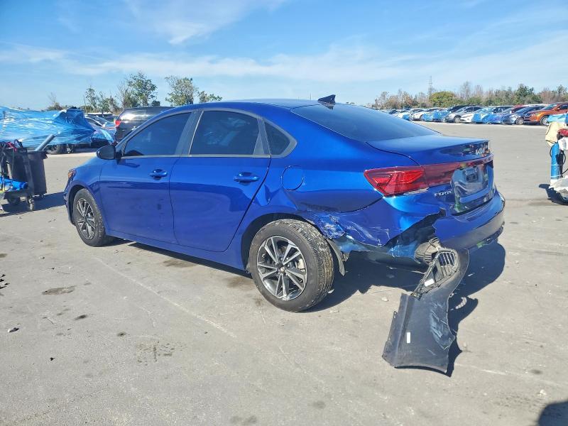 2024 KIA Forte lx