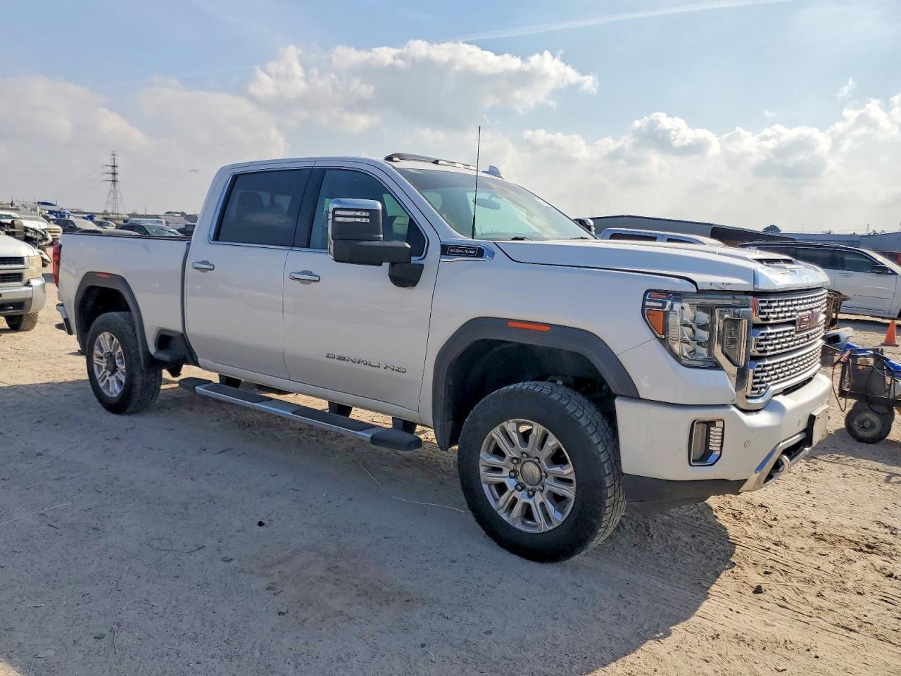 2020 GMC Sierra K2500 Denali