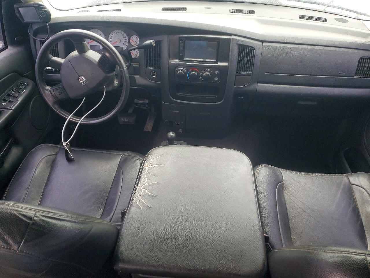 2005 Dodge RAM 1500 ST