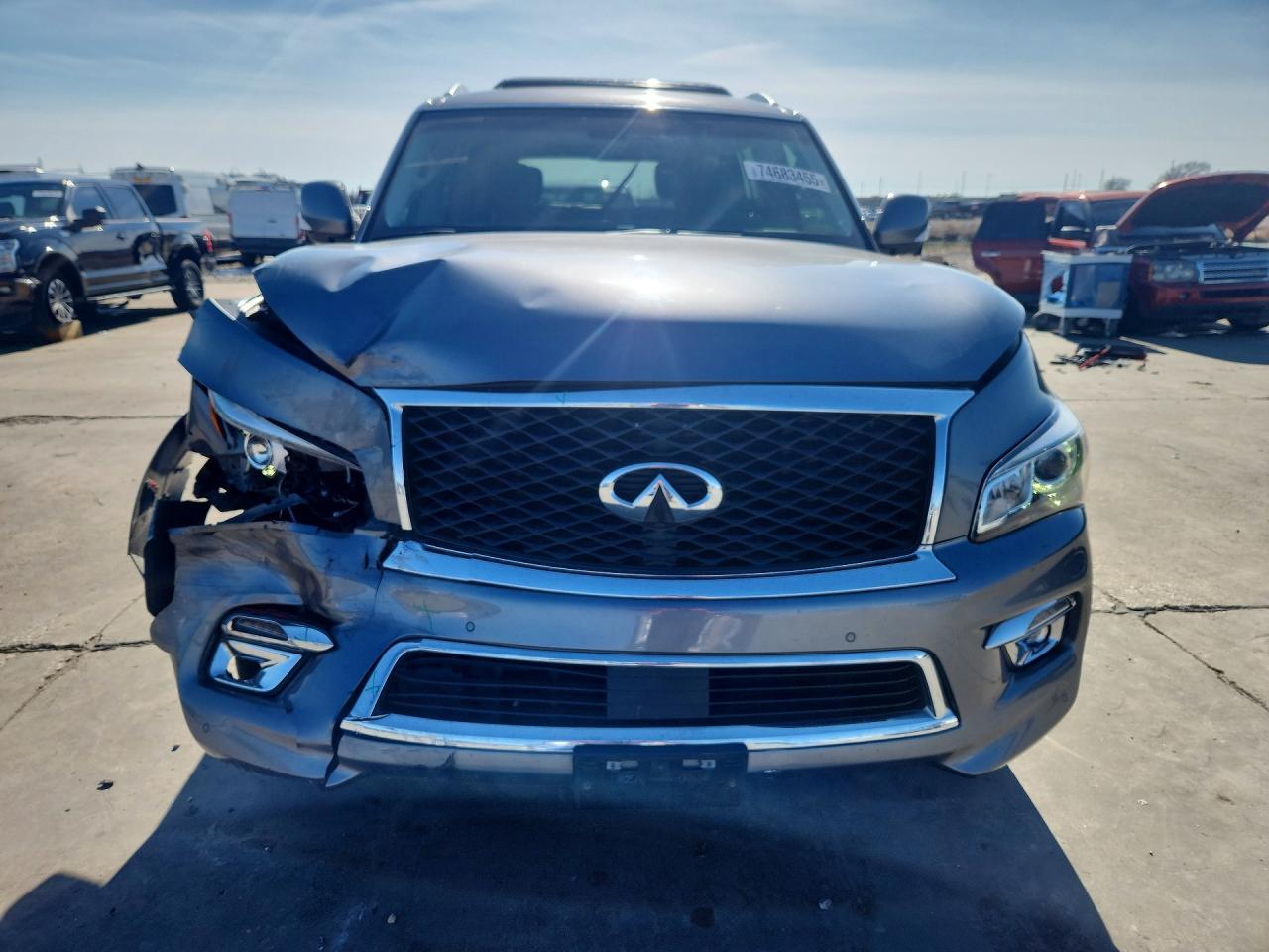2017 Infinity Qx80