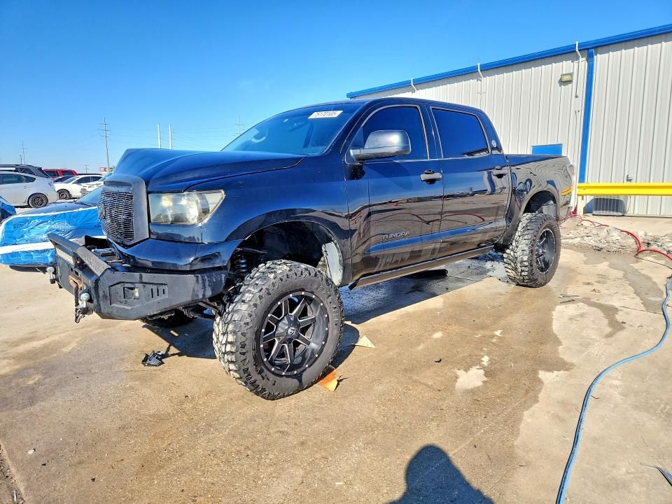 2013 Toyota Tundra Crewmax SR5