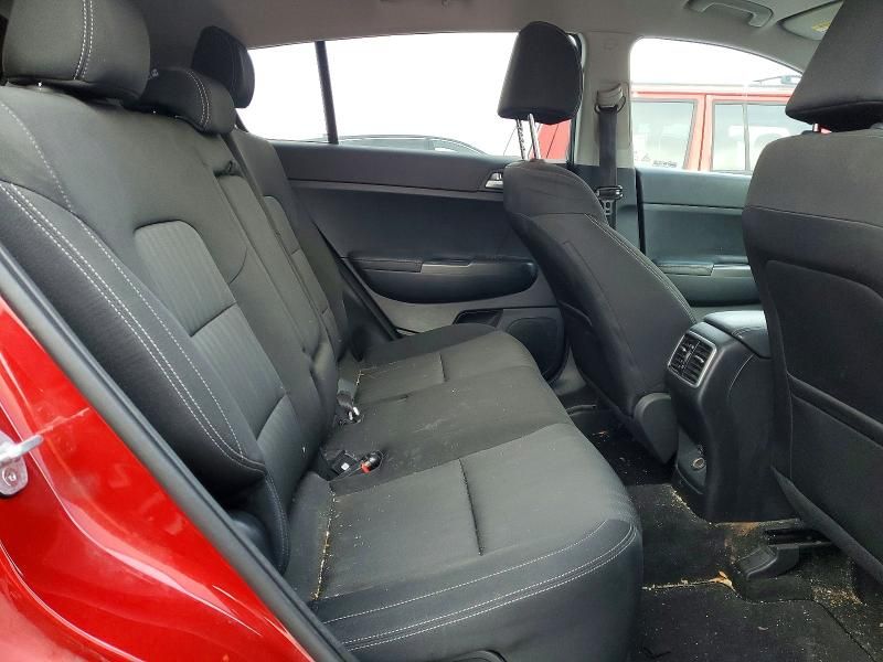 2021 KIA Sportage lx