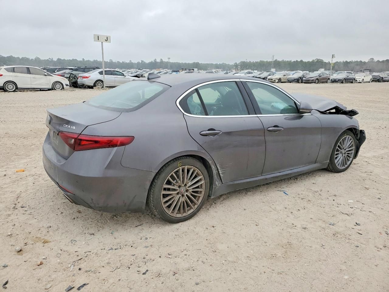 2017 Alfa Romeo Giulia ti