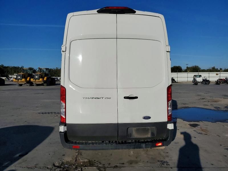2023 Ford Transit T-250