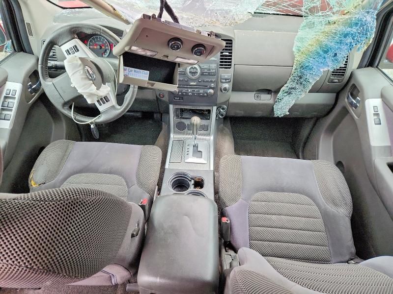 2010 Nissan Pathfinder s