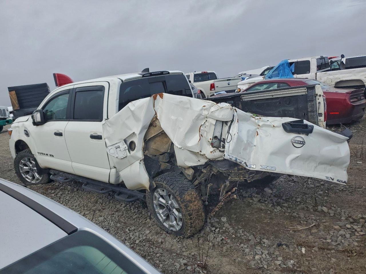 2023 Nissan Titan xd sv