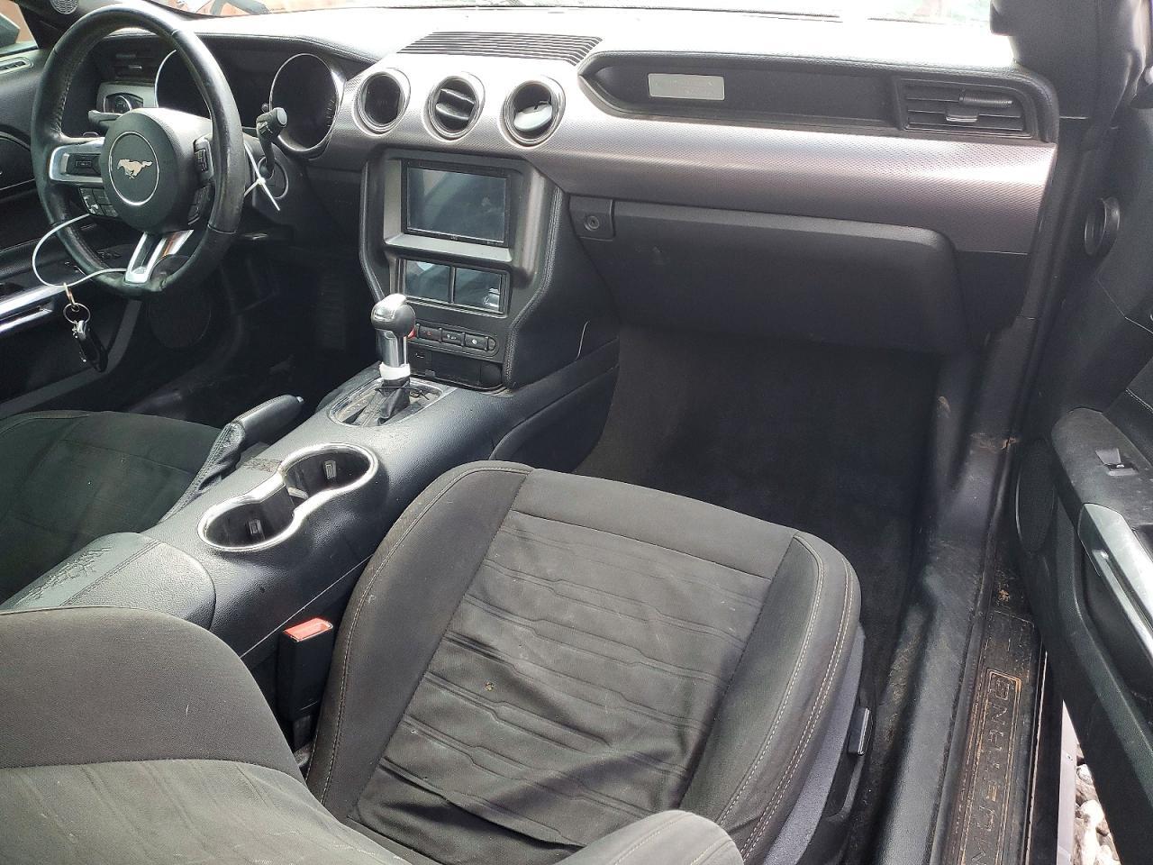 2017 Ford Mustang gt