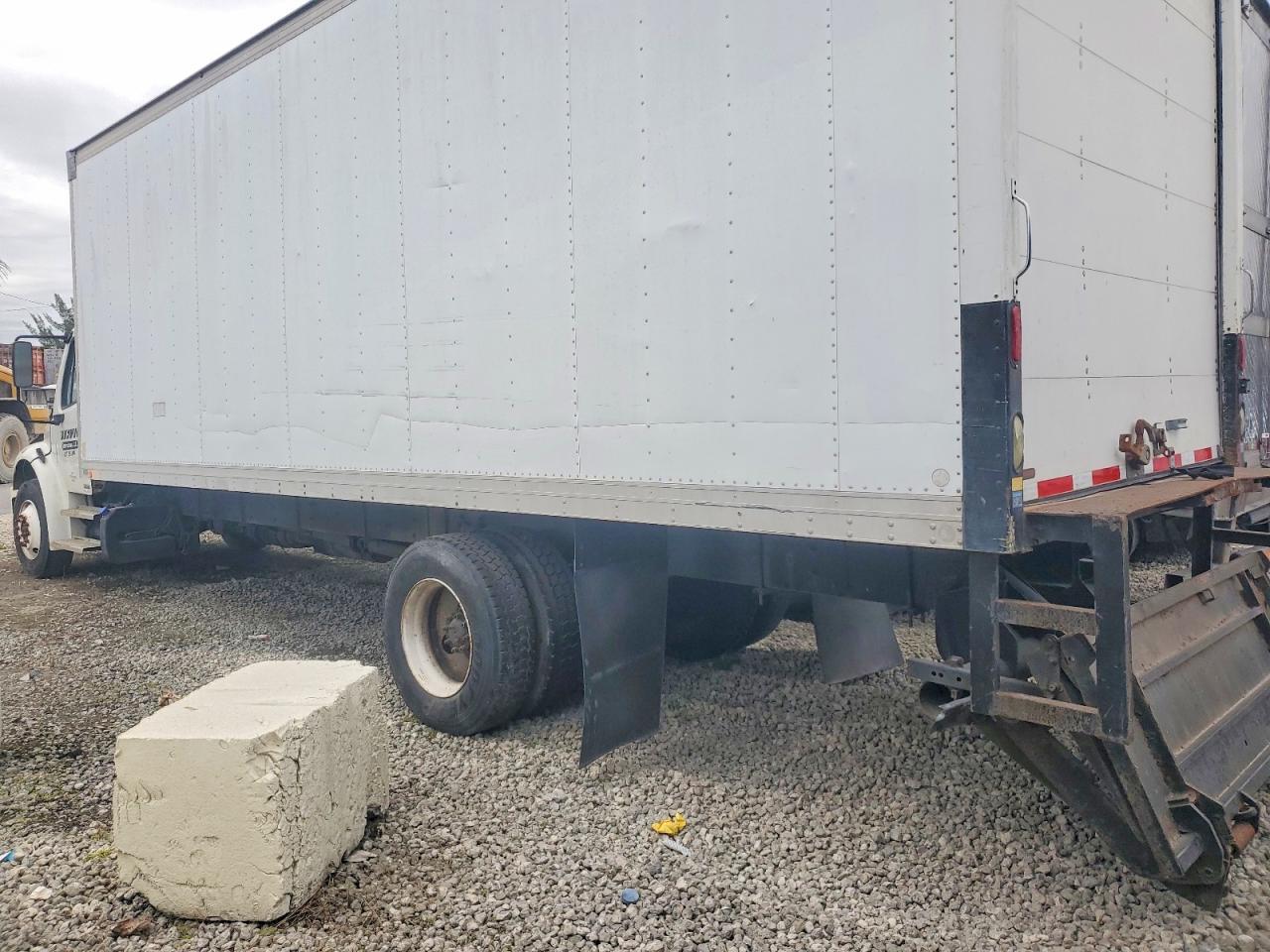2011 Freightliner M2 106 Medium Duty