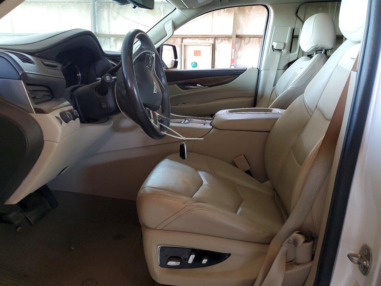 2020 Cadillac Escalade Luxury