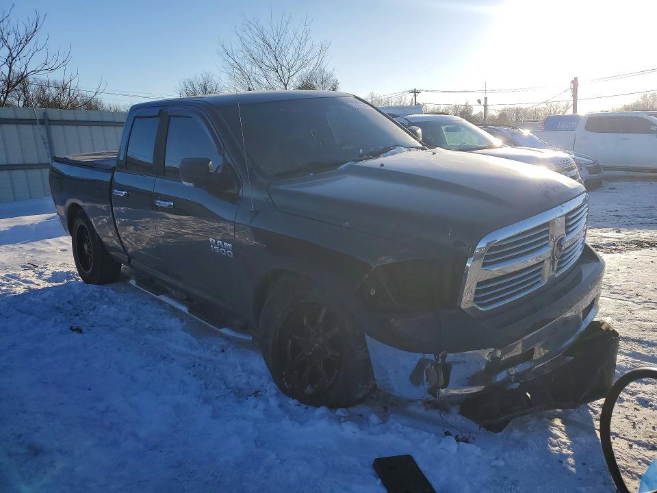 2015 Dodge RAM 1500 SLT