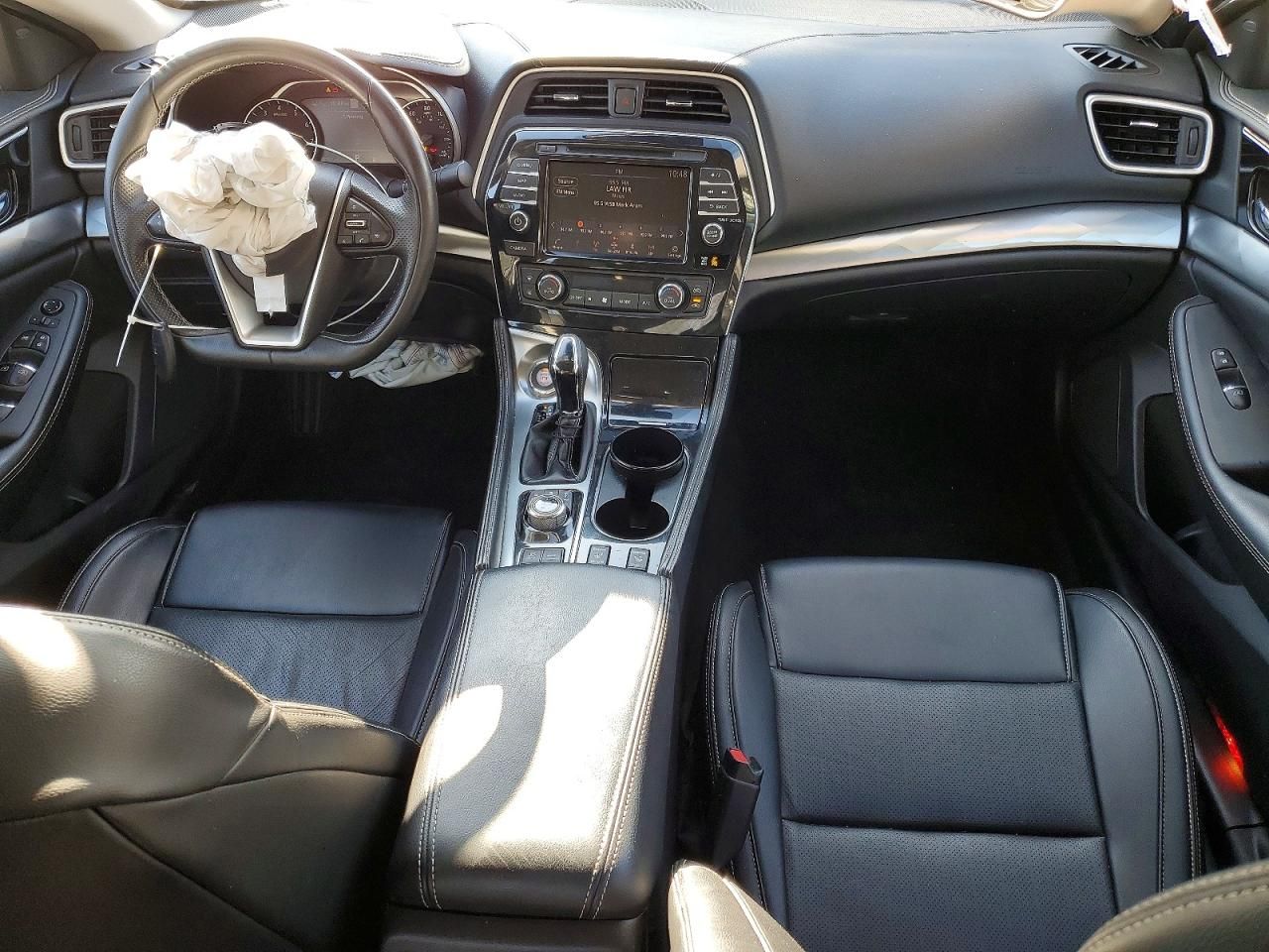 2022 Nissan Maxima sv