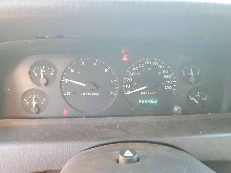 2003 Jeep Grand Cherokee Laredo