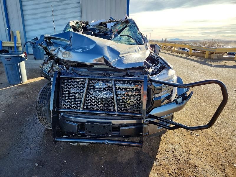 2025 Ford F150 Lariat