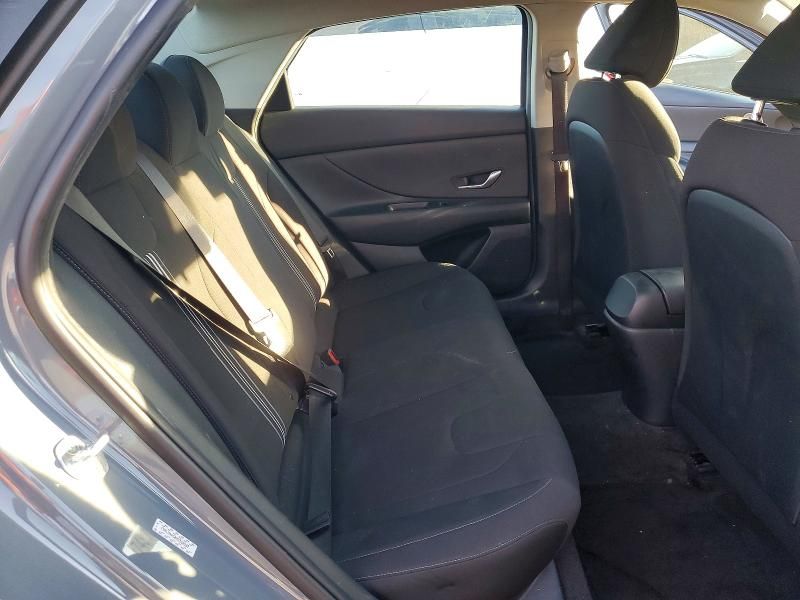 2022 Hyundai Elantra sel