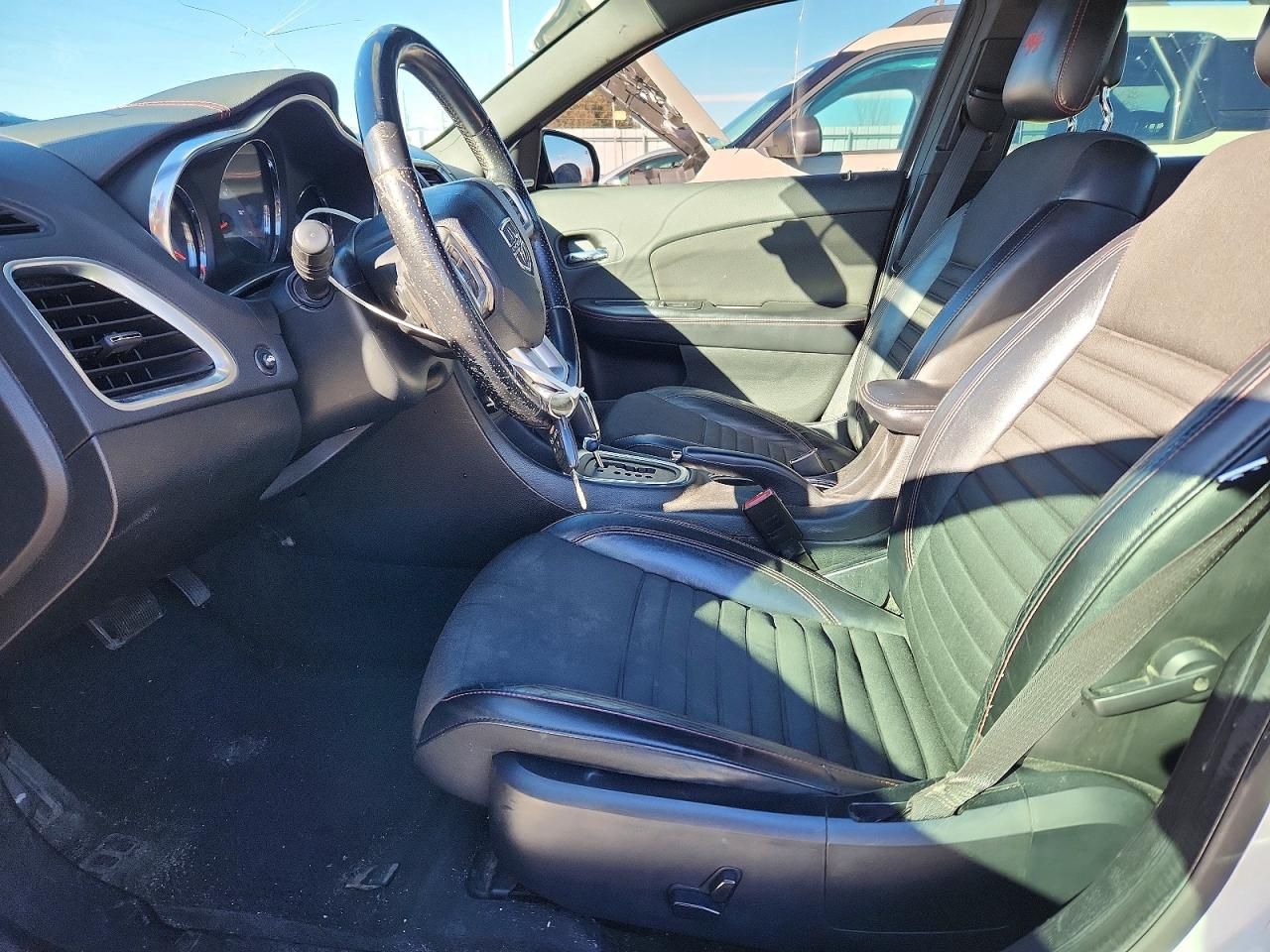 2014 Dodge Avenger R/T