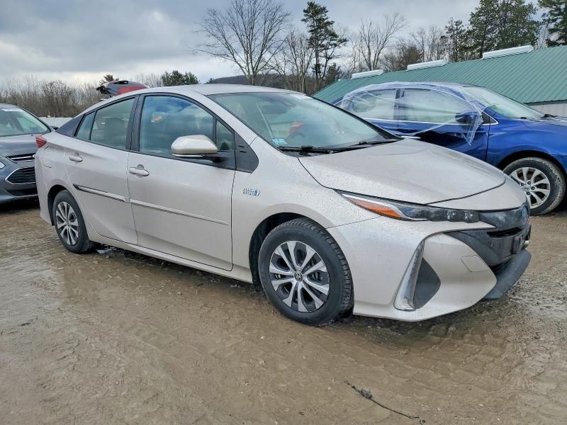 2021 Toyota Prius Prime le