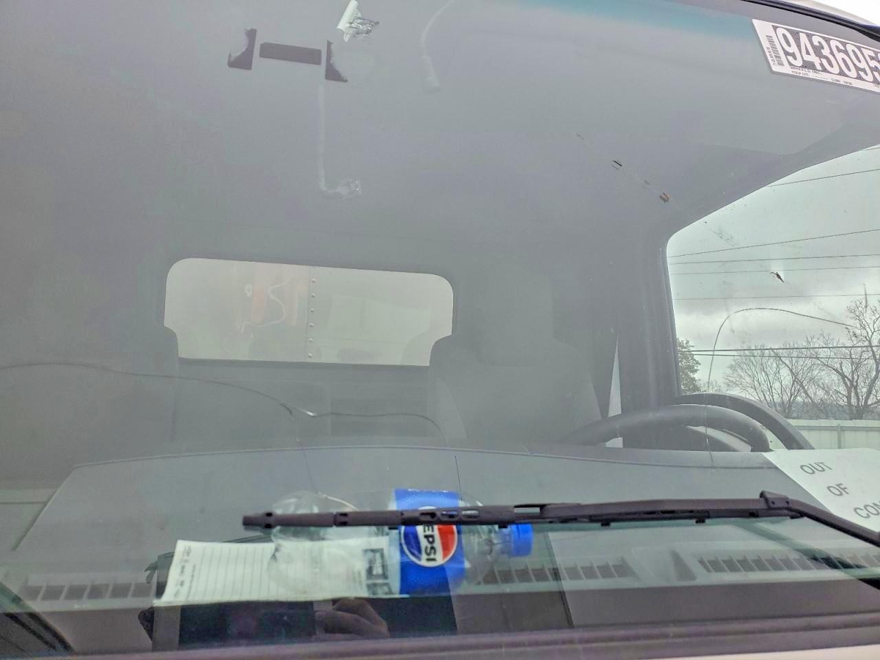 2021 Isuzu NPR HD