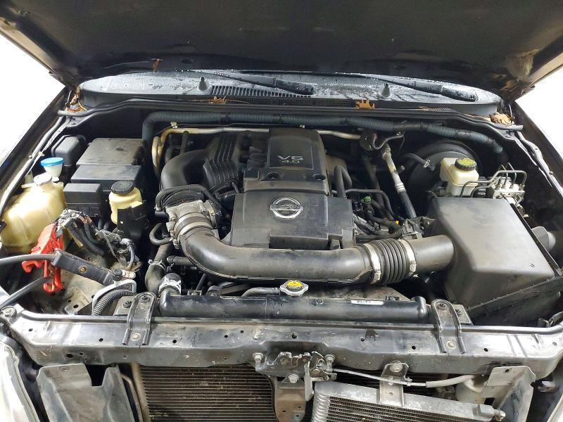 2012 Nissan Pathfinder s